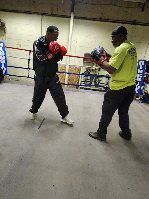 Reach & Teach Boxing Picture 4