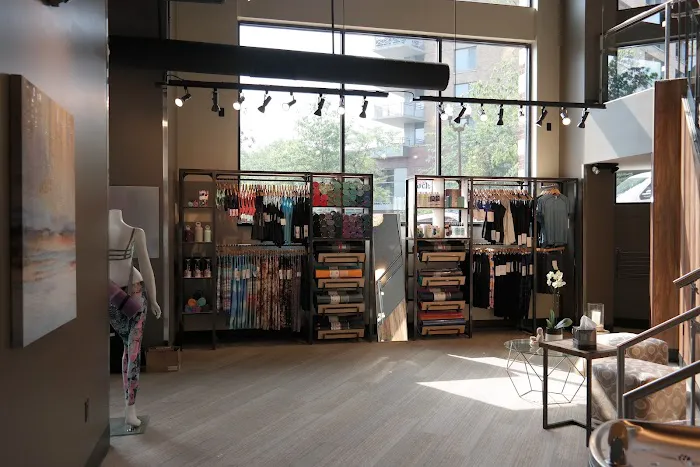 CorePower Yoga - Clarendon Picture 4
