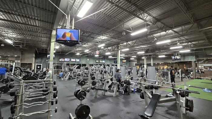LA Fitness Picture 5