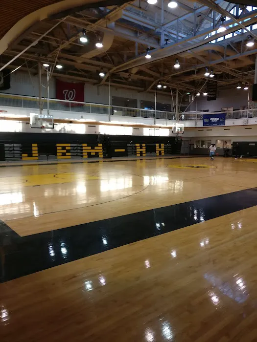 Fort Myer Fitness Center Picture 6