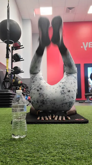 The Edge Fitness Clubs Picture 7