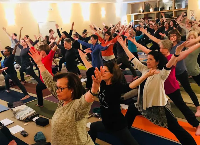 Sun & Moon Yoga Studio Picture 2