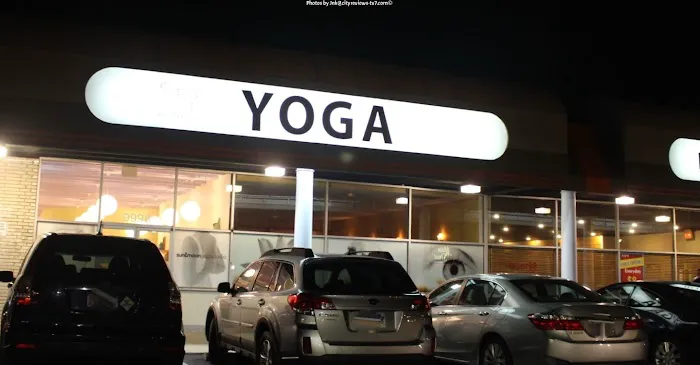 Sun & Moon Yoga Studio Picture 3