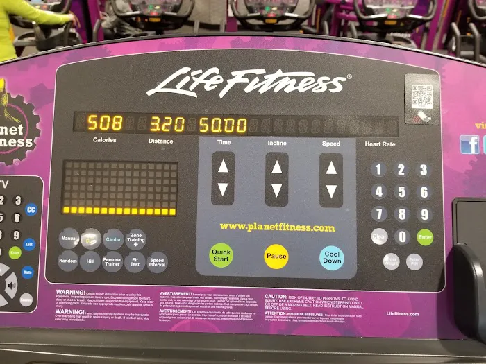 Planet Fitness Picture 1
