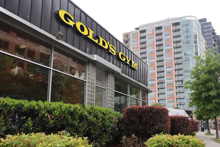 Gold's Gym Picture 1
