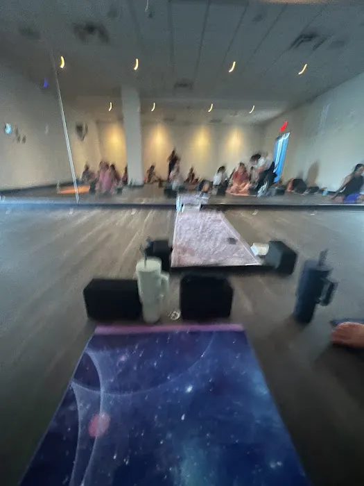 YogaSix Lake Ridge Picture 9