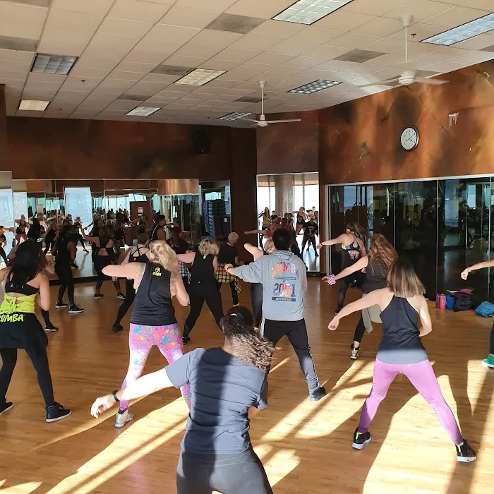 LA Fitness Picture 10