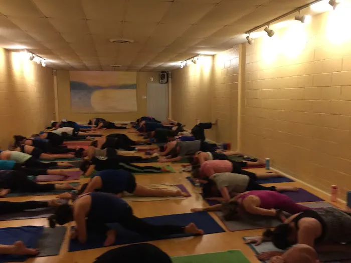 Power Yoga Works Picture 4