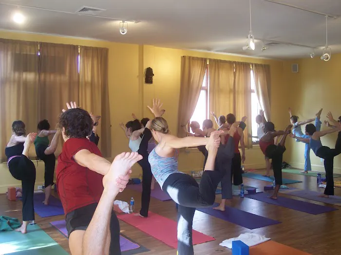Power Yoga Works Picture 3