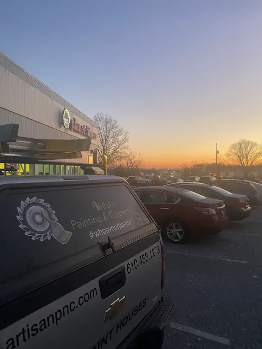 Planet Fitness Picture 3