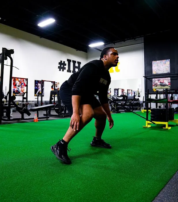 Legacy Gym Picture 6