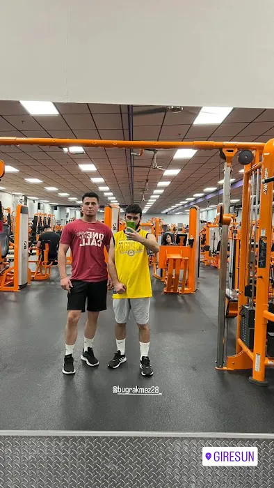Giant Fitness Picture 6