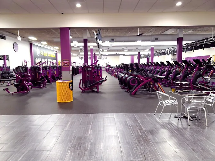 Planet Fitness Picture 2