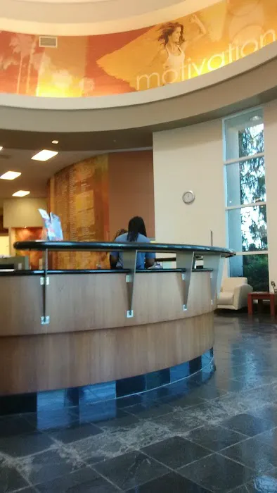 LA Fitness Picture 5