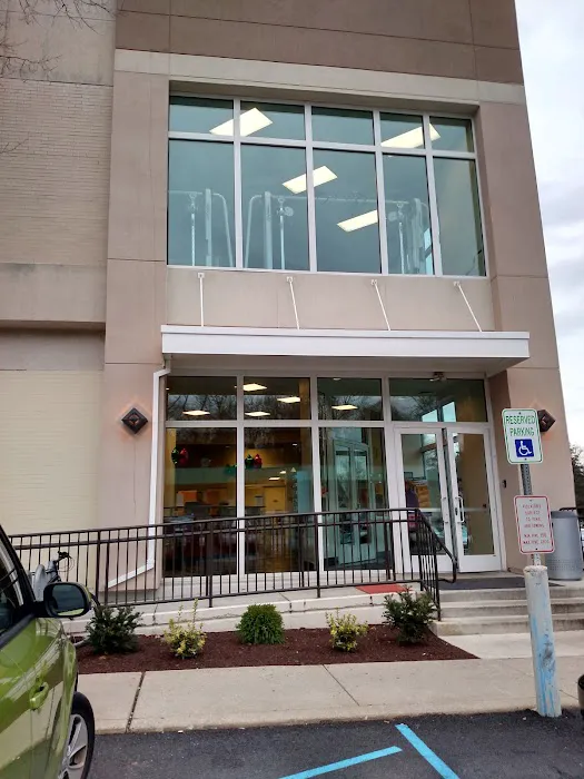 LA Fitness Picture 1
