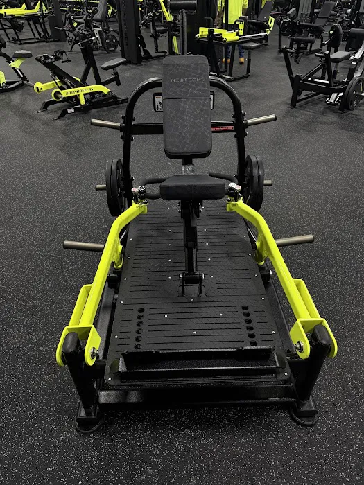 DMV Iron Gym Picture 9