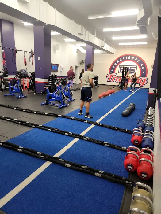 F45 Training Fairfax Circle Picture 1