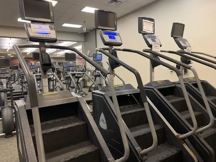 LA Fitness Picture 3