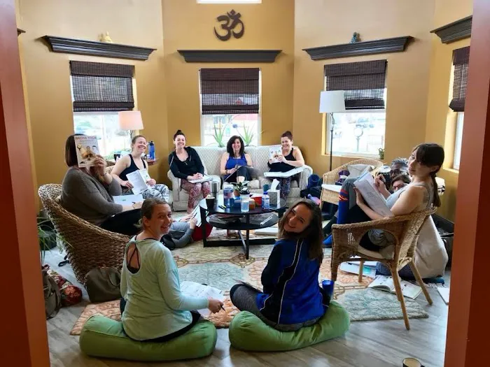 Ananda Yoga + Wellness Picture 7