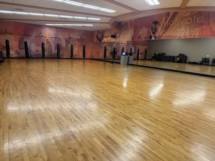 LA Fitness Picture 3