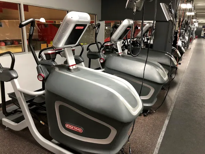 Four Seasons Fitness Picture 8