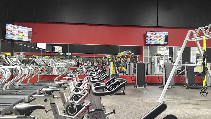 Four Seasons Fitness Picture 5
