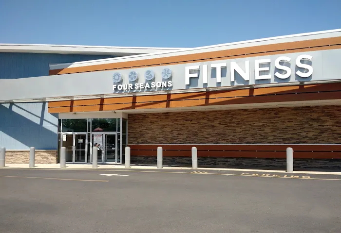 Four Seasons Fitness Picture 10
