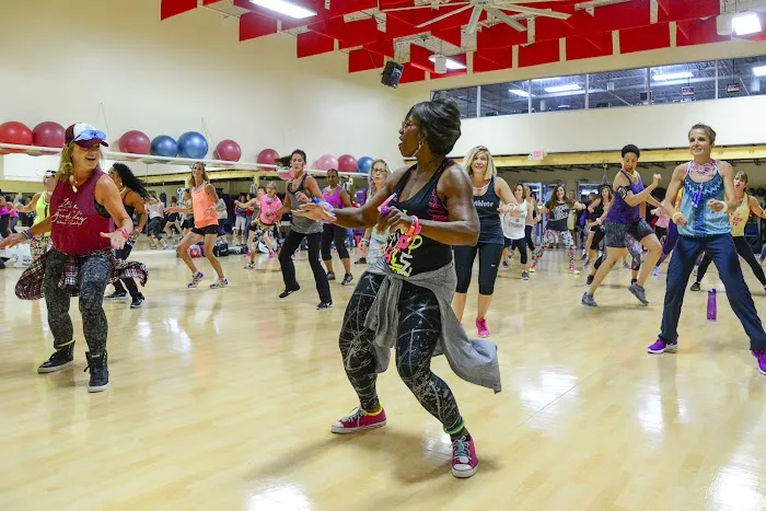 Four Seasons Fitness Picture 7