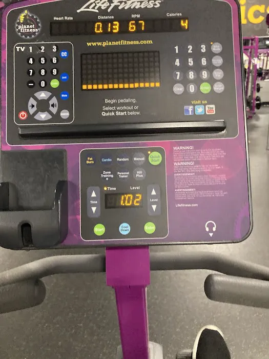 Planet Fitness Picture 6
