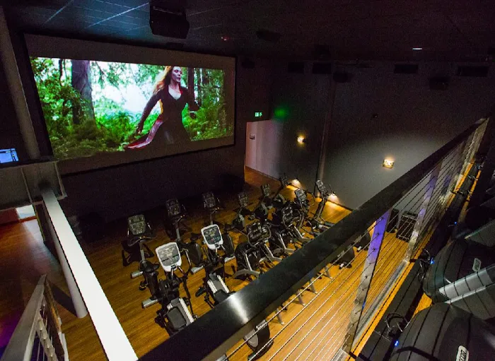 The Edge Fitness Clubs Picture 9