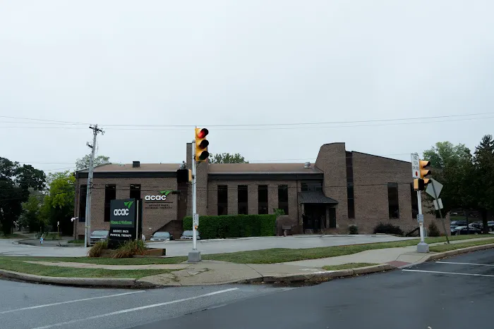 acac Fitness & Wellness Main Line Picture 3