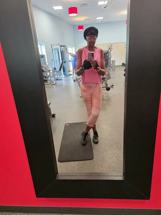 The Edge Fitness Clubs Picture 1