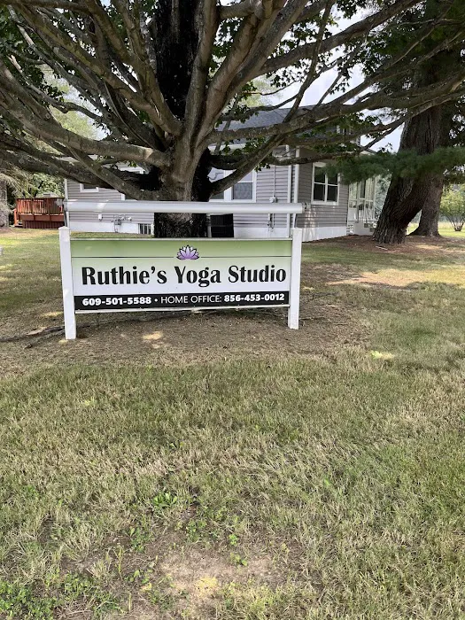 Ruthie's Yoga Studio Picture 3