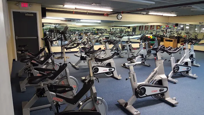 MaxxFit Performance Center Picture 7