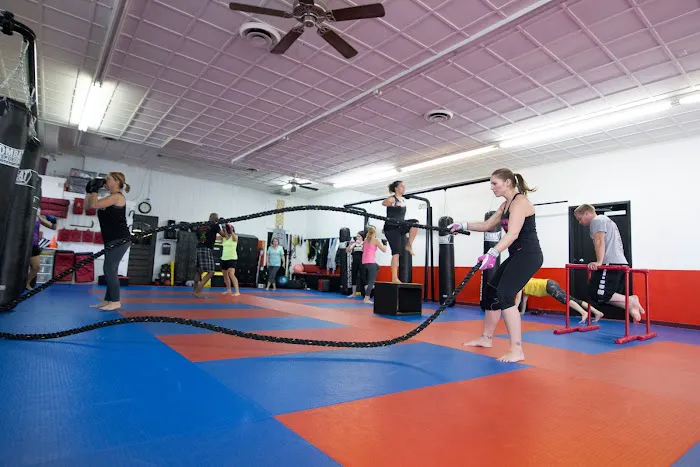 United Fitness Kickboxing And Kickboxing Bootcamp Picture 3