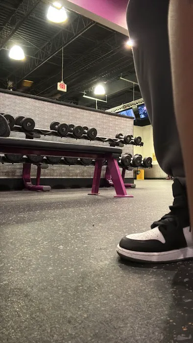 Planet Fitness Picture 1