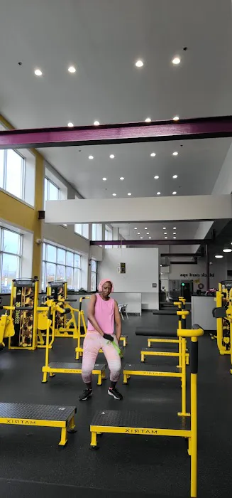 Planet Fitness Picture 3