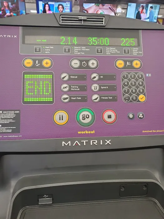 Planet Fitness Picture 2