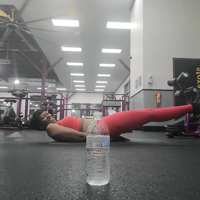 Planet Fitness Picture 9