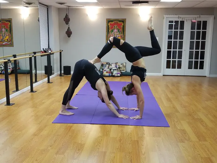 HeartnSoulStudio (inside Flex and Tone) Picture 4