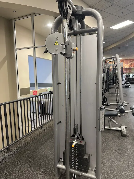 LA Fitness Picture 7