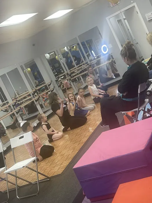 Walk Run Dance Studio NJ Picture 2