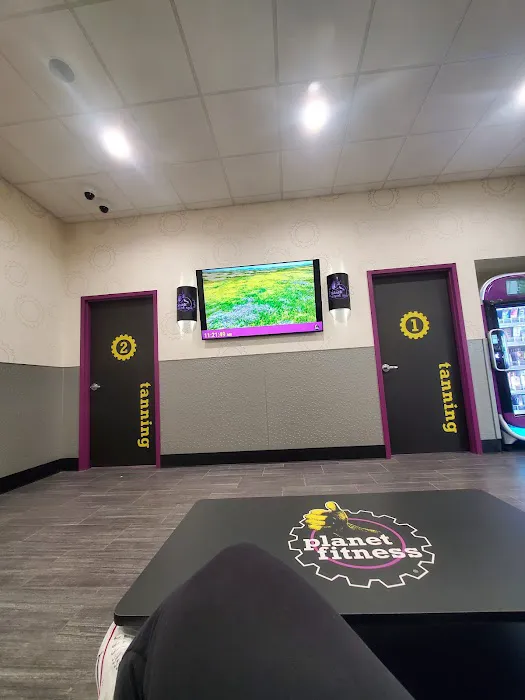 Planet Fitness Picture 4