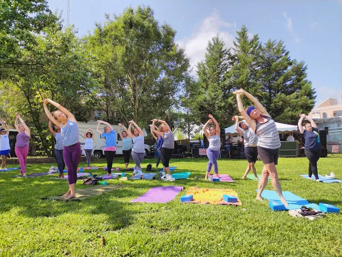 Peace Love Yoga & Massage Picture 6
