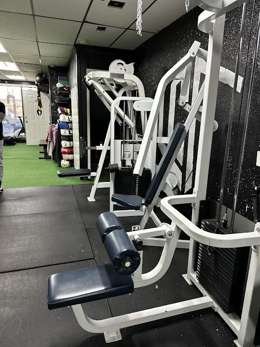 LCM Fitness - South Philly Picture 3