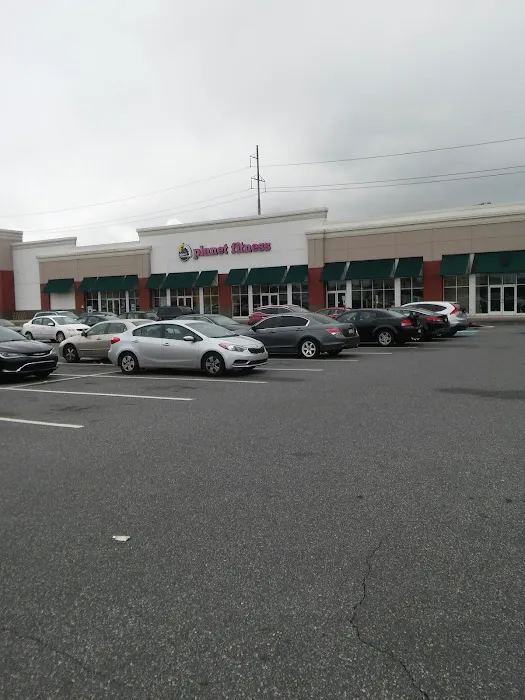 Planet Fitness Picture 7