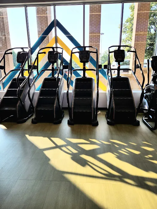 Pure Fitness Tysons Corner Picture 4