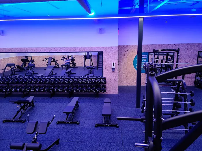 Pure Fitness Tysons Corner Picture 10