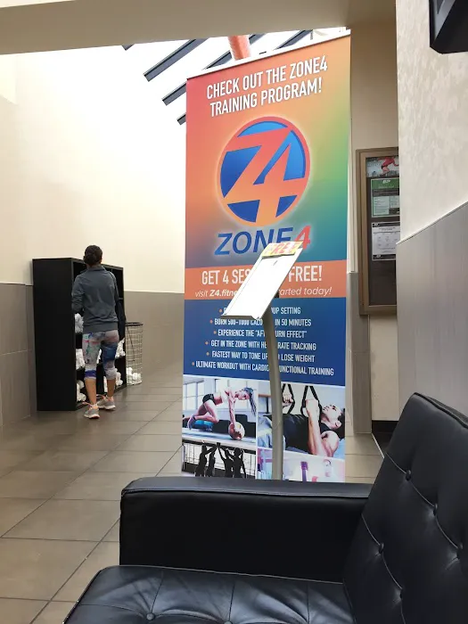 Onelife Fitness - Tysons Picture 9