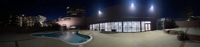 Onelife Fitness - Tysons Picture 7